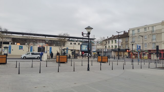 Gare de Sartrouville